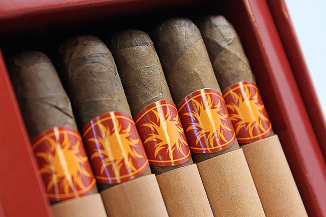New-CAO-Flavours-SolFyre-cigars