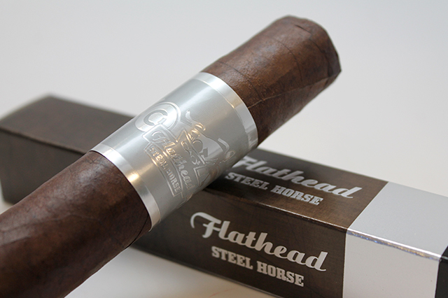 cao-flathead-steel-horse-bullneck-cigar-packaging