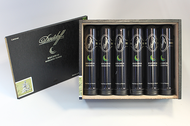 davidoff-escurio-cigar-robusto-tubos-box-set