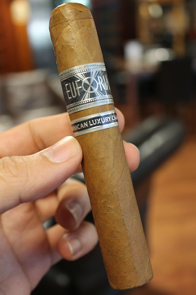 euforia-dominican-luxury-robusto-cigar-review