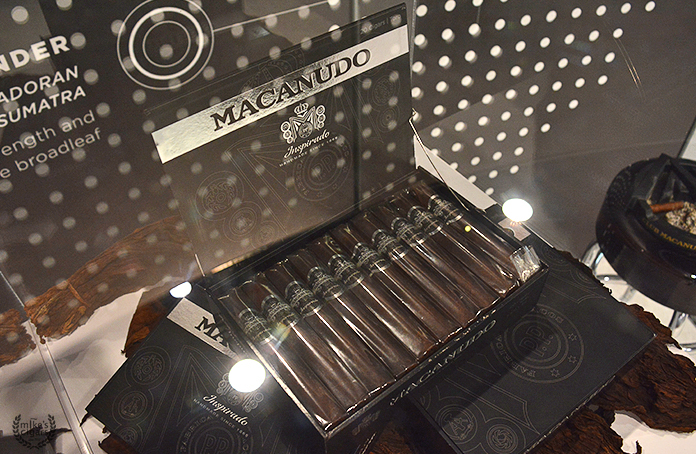 macanudo black cigar general cigar booth ipcpr 2017